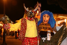 Ver galería de la apertura